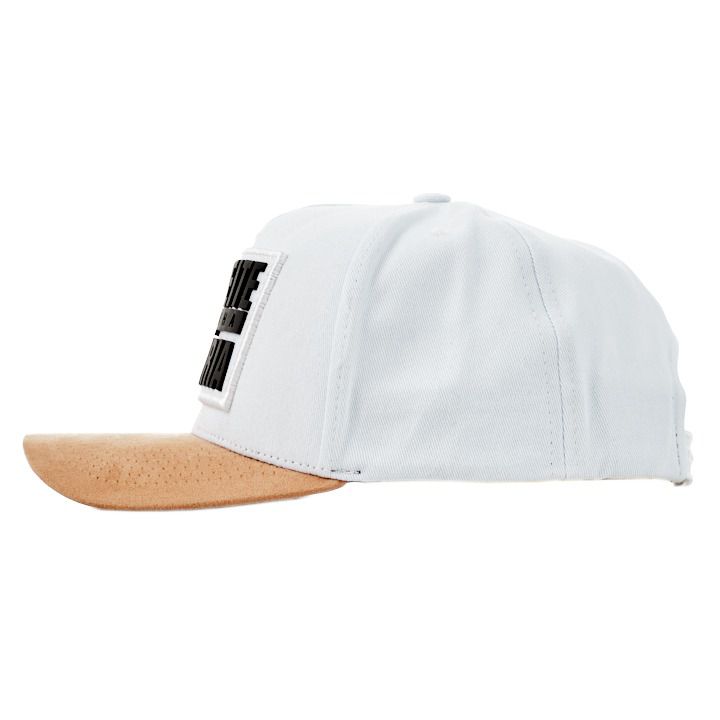 Boné Itals Respeite Minha História Aba Caramelo Suede